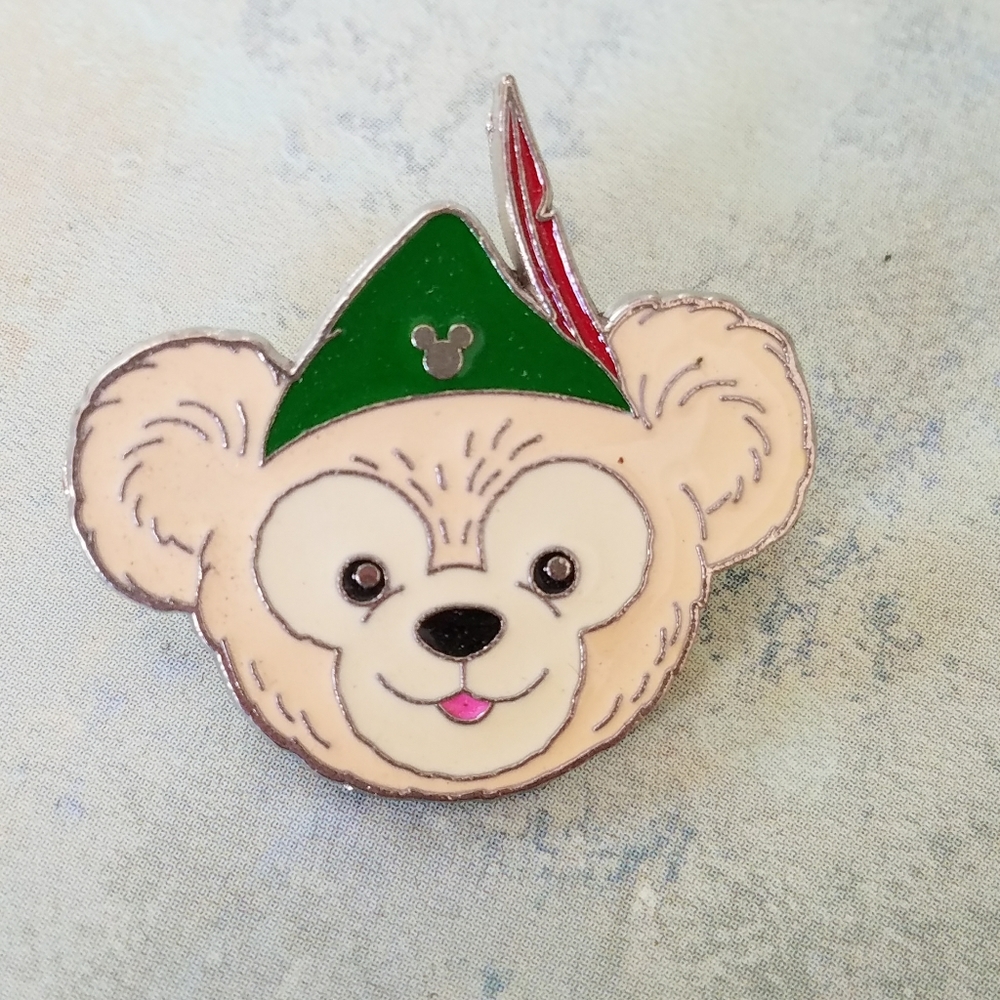 Hidden Mickey Disney pin Peter pan